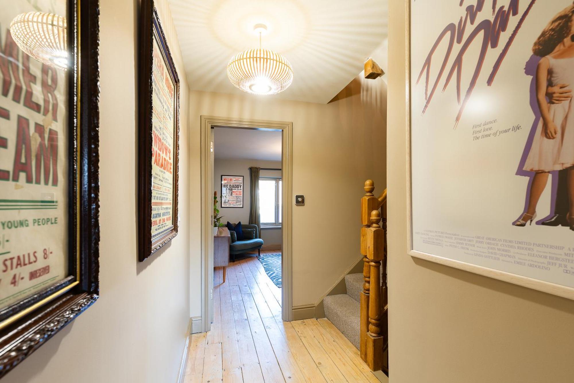 Stylish Seaside Home With King Beds And Parking Scarborough Exteriör bild