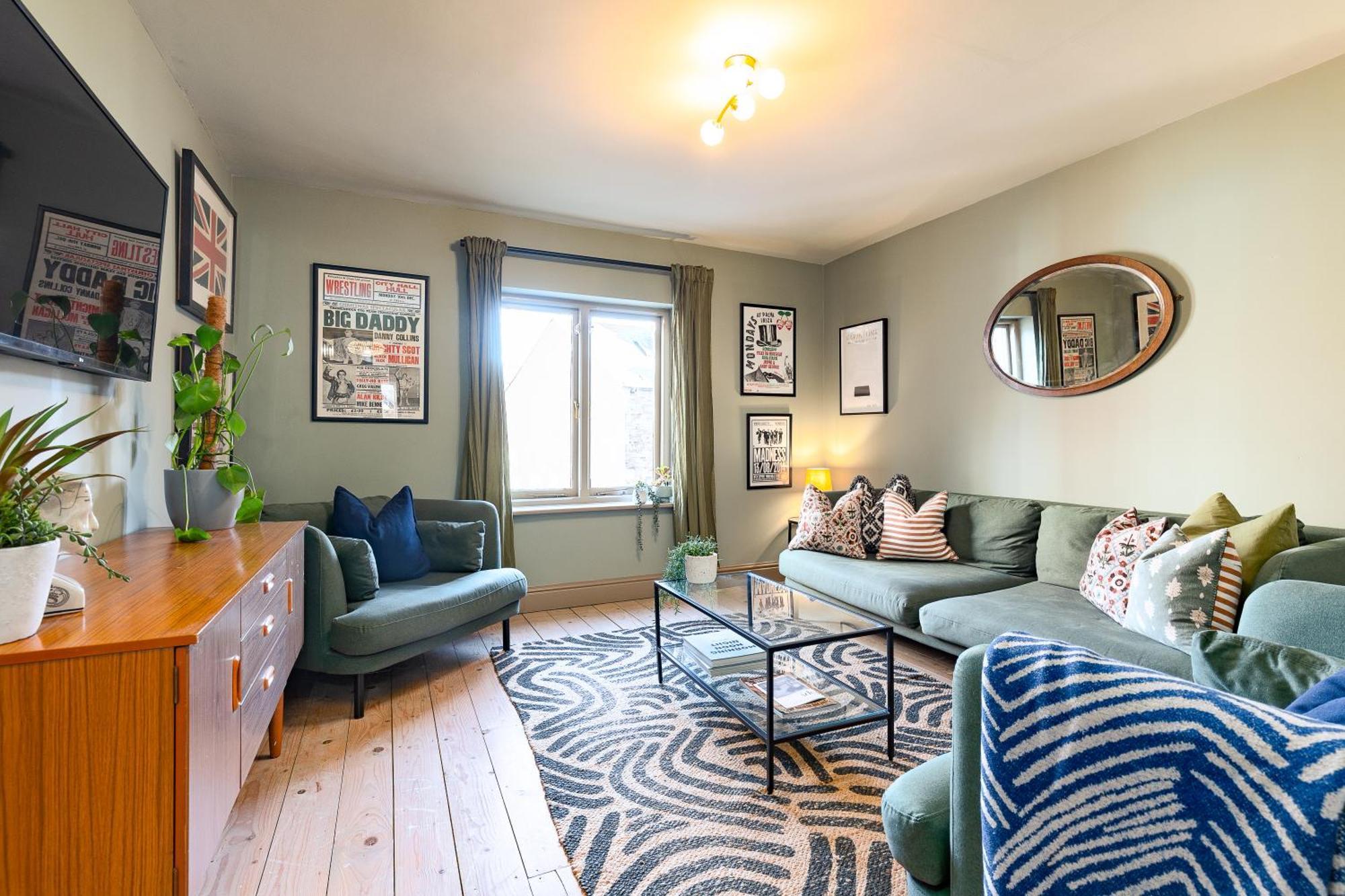 Stylish Seaside Home With King Beds And Parking Scarborough Exteriör bild