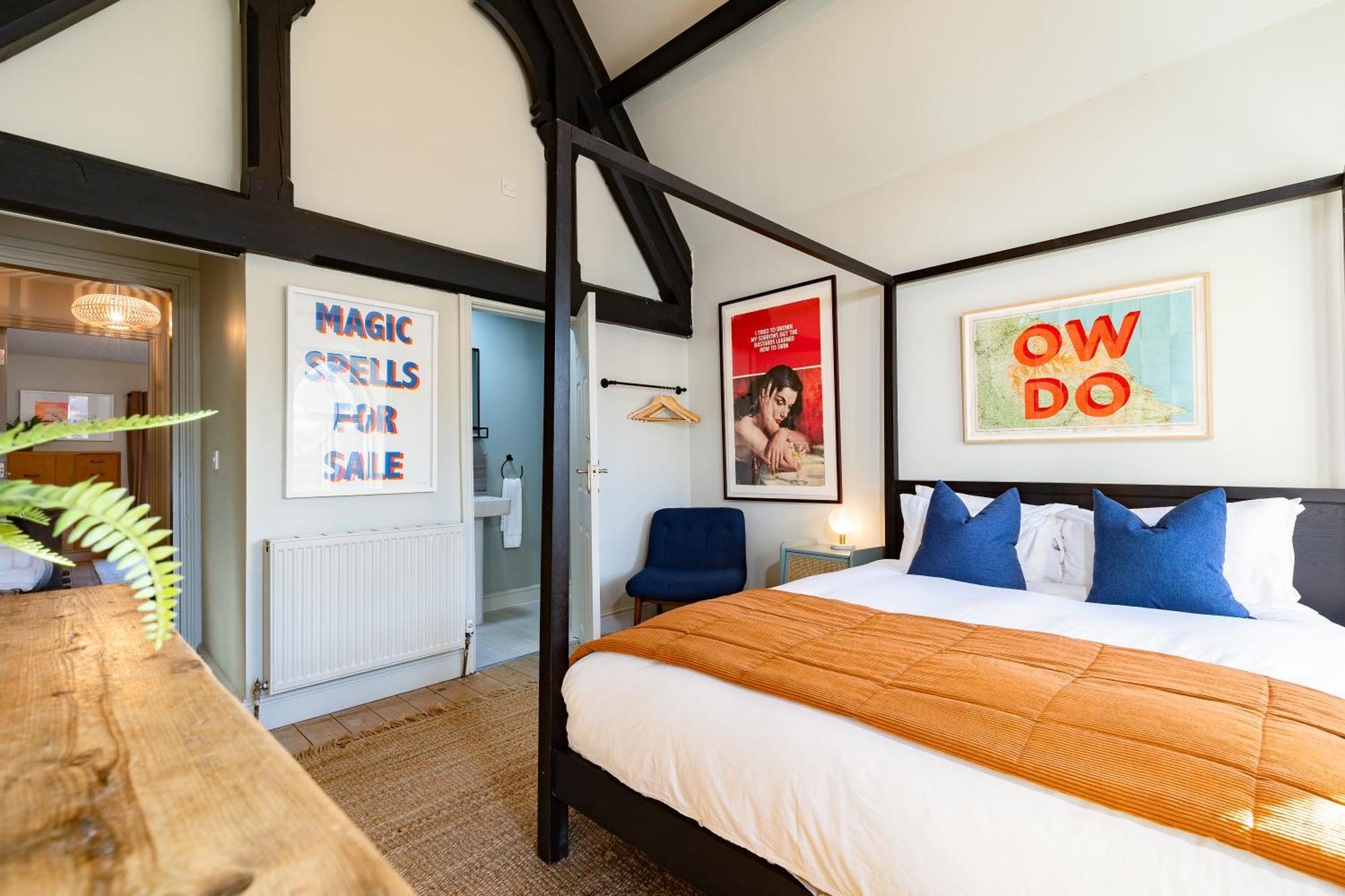 Stylish Seaside Home With King Beds And Parking Scarborough Exteriör bild